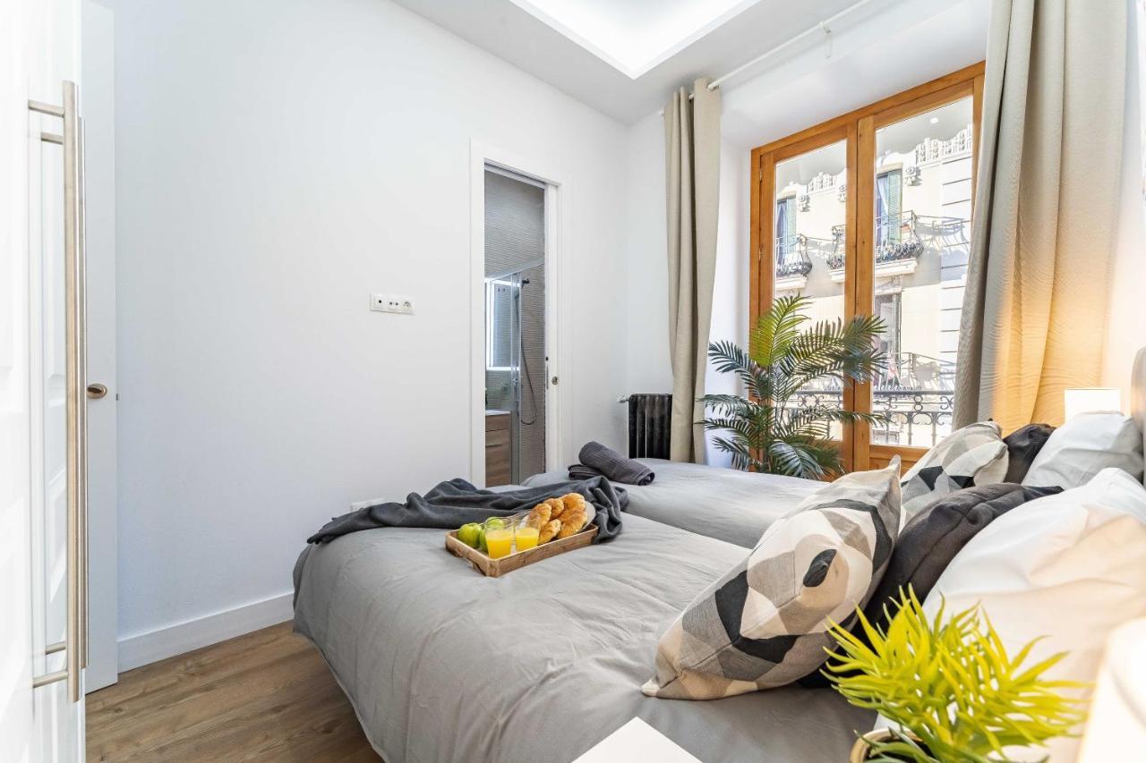 Exclusive Luxury Apartment In Central Madrid Eksteriør billede