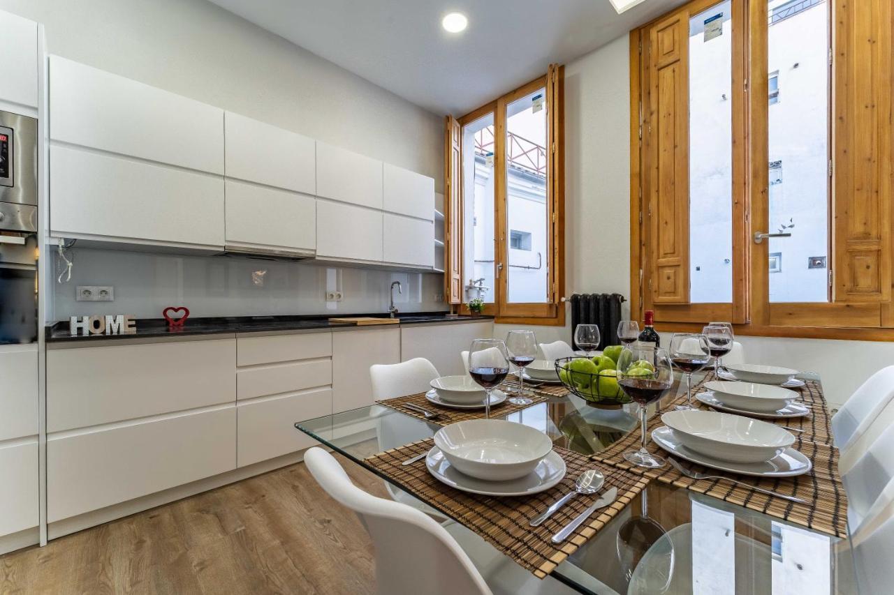 Exclusive Luxury Apartment In Central Madrid Eksteriør billede