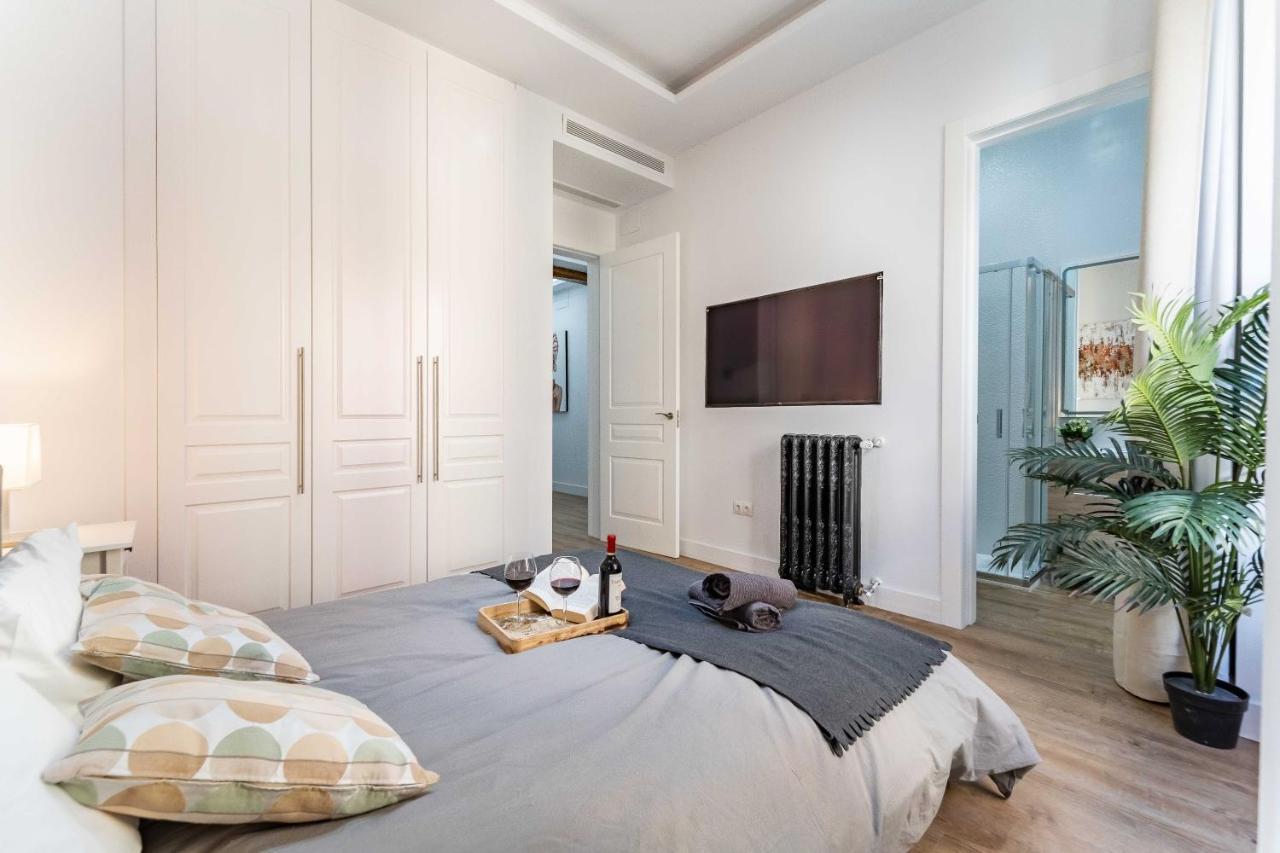 Exclusive Luxury Apartment In Central Madrid Eksteriør billede