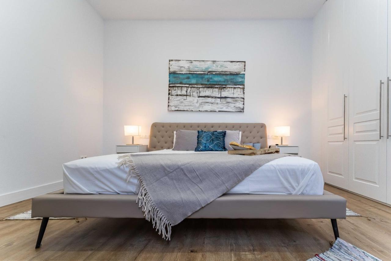 Exclusive Luxury Apartment In Central Madrid Eksteriør billede