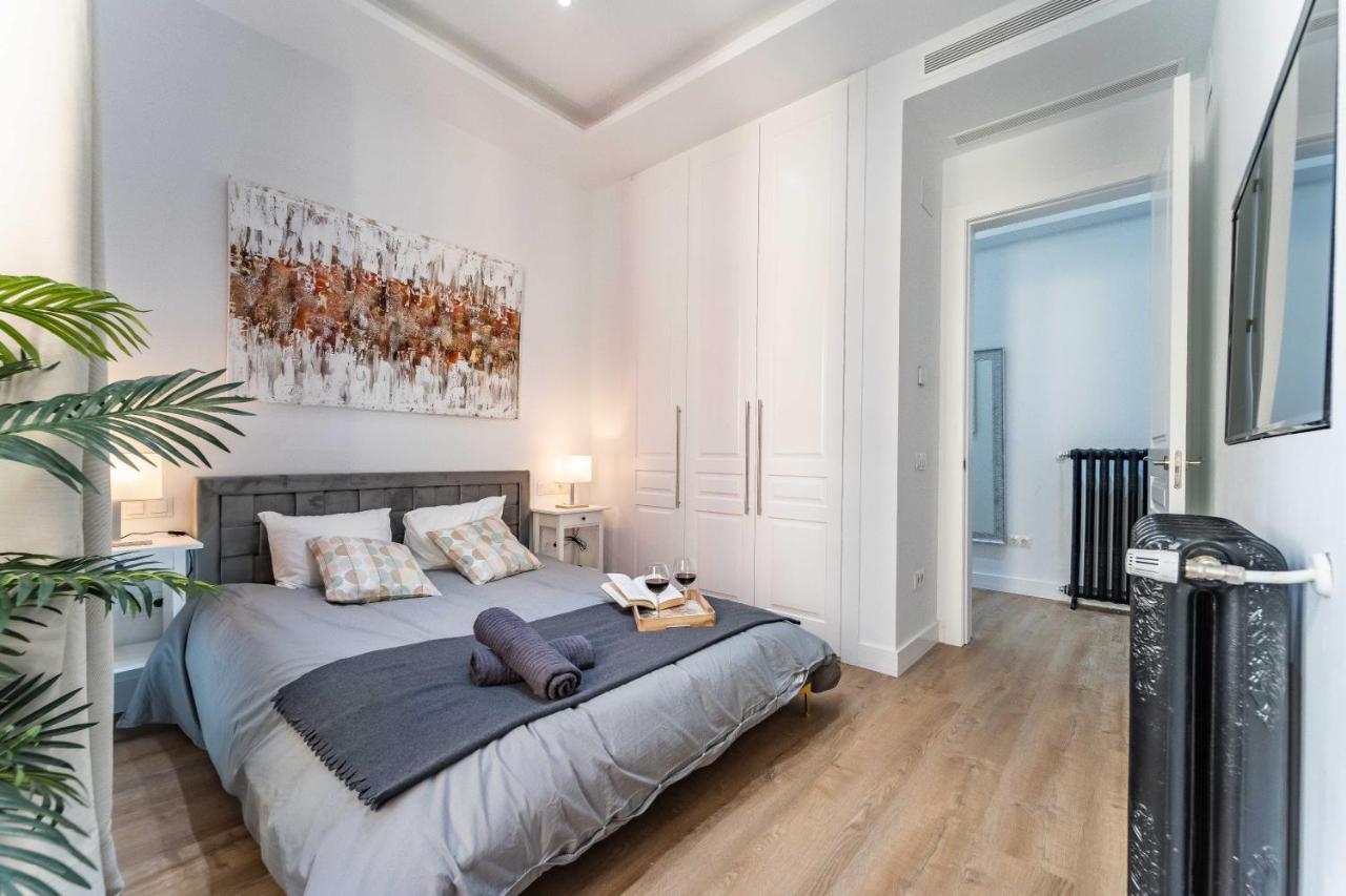 Exclusive Luxury Apartment In Central Madrid Eksteriør billede